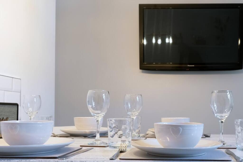 No6 - Beverley - Elegant Townhouse - Central Location Buitenkant foto