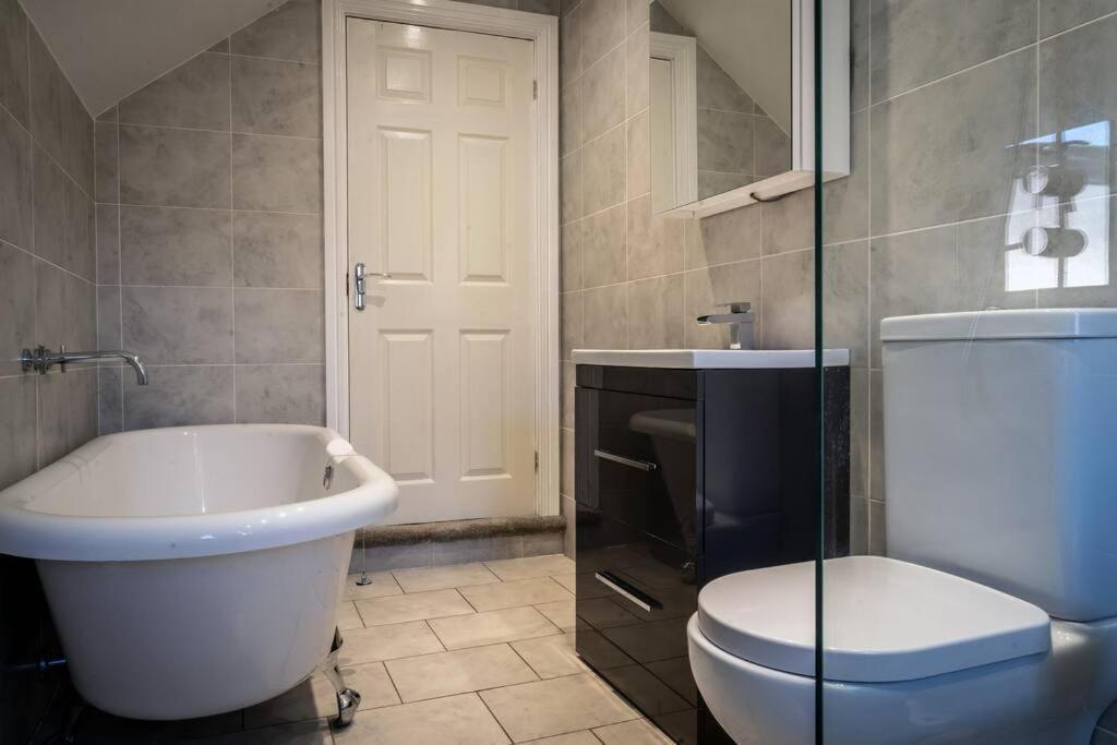 No6 - Beverley - Elegant Townhouse - Central Location Buitenkant foto